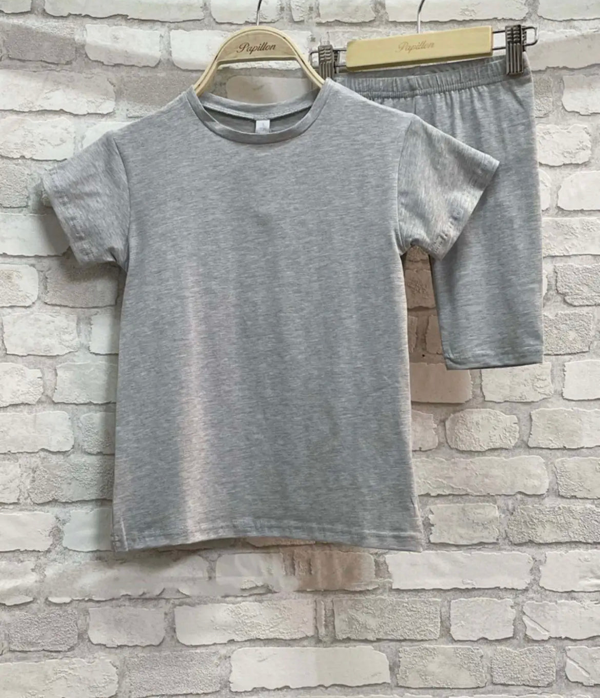 Ensemble short Gris