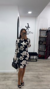 Robe noir doré courte
