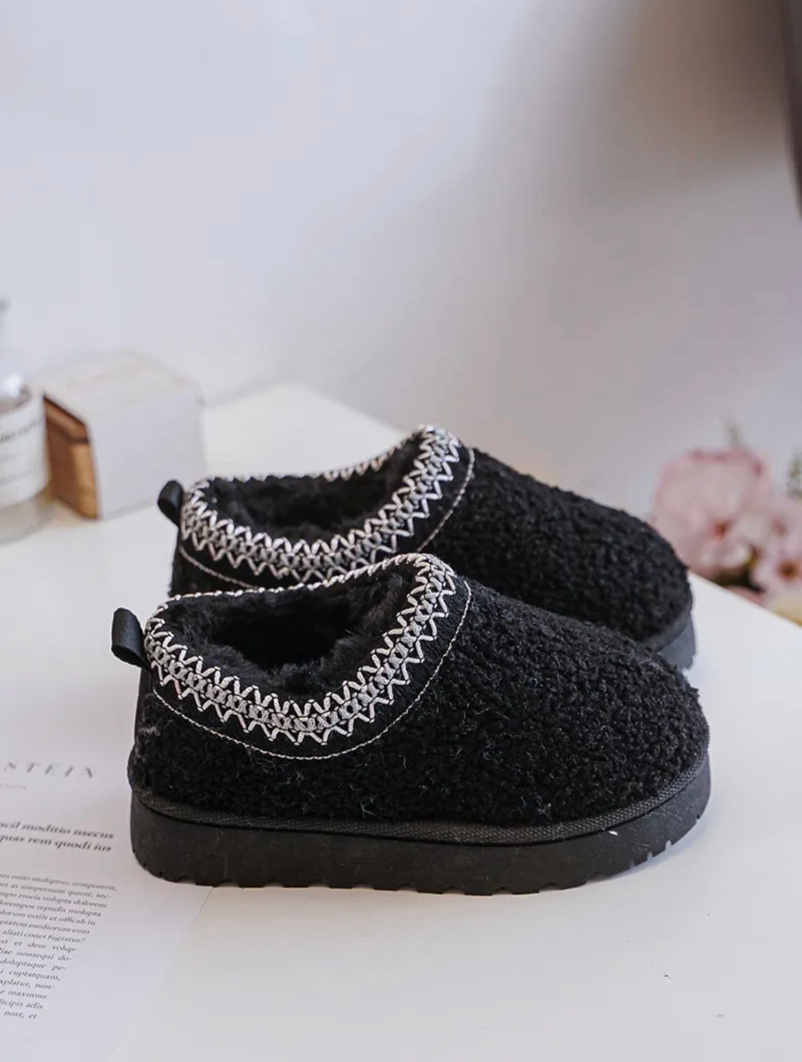 Ugg laine bouclés noir enfant